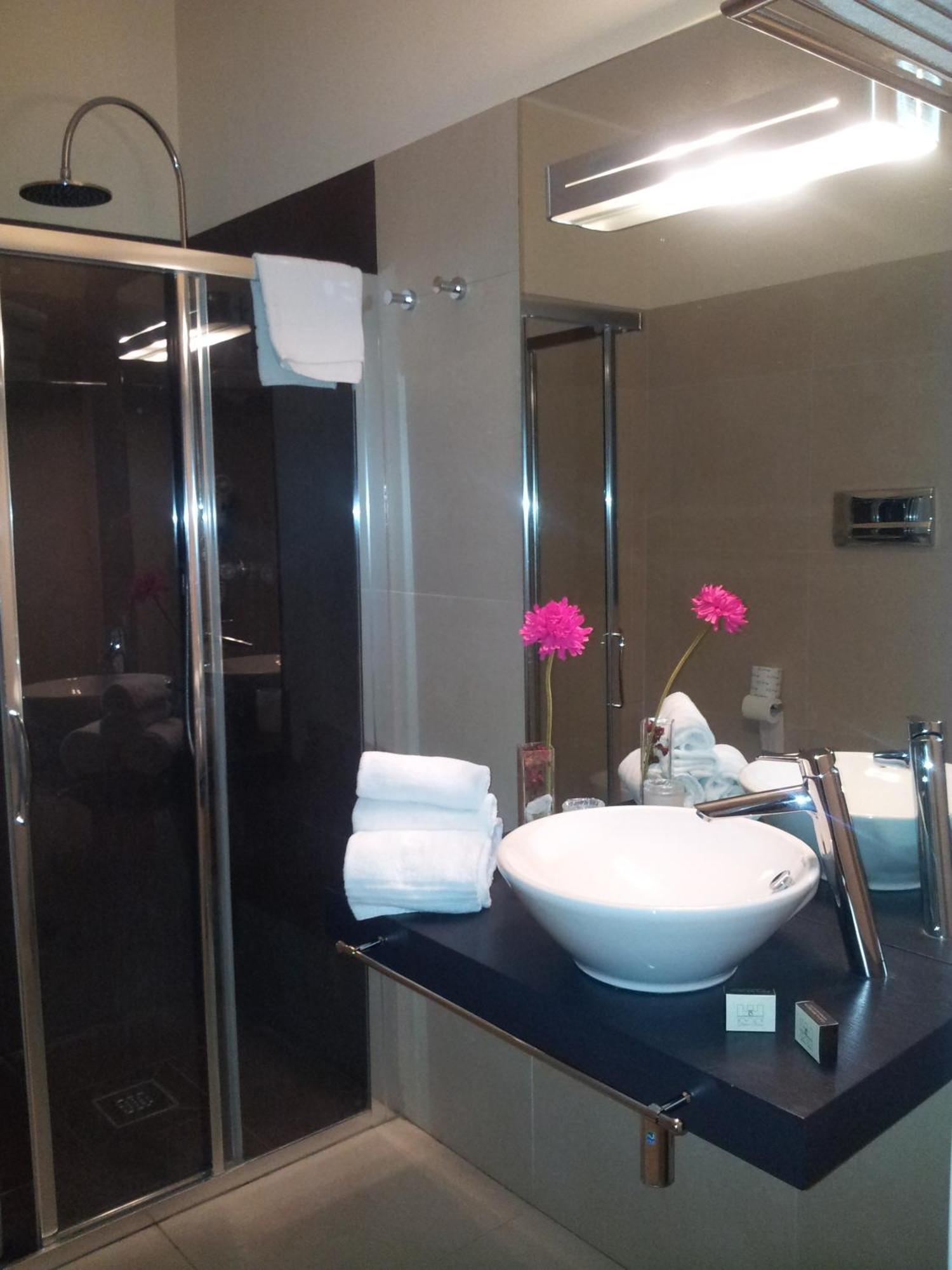 Palazzo Sciacca Bed & Breakfast Patti Ngoại thất bức ảnh